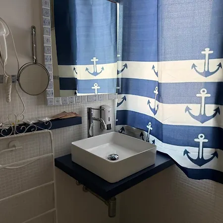 Sulla Battigia Bed & Breakfast 4*